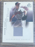 2001 SP Game Used Edition Authentic Fabric Greg Maddux